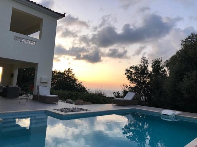 Vrises Kyparissia De Wandelboom别墅 外观 照片