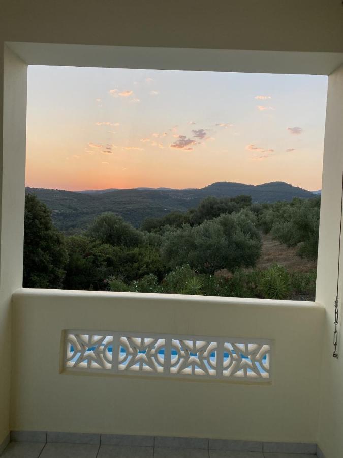 Vrises Kyparissia De Wandelboom别墅 外观 照片